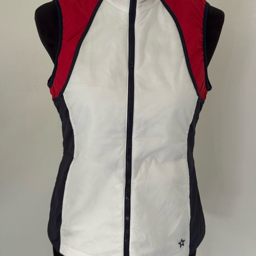 LOHLA Sport The Crisp Vest Women's Small Golf Activewear NWT